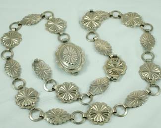 Sterling conch belt