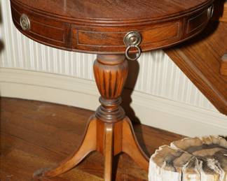 Federal style drum table