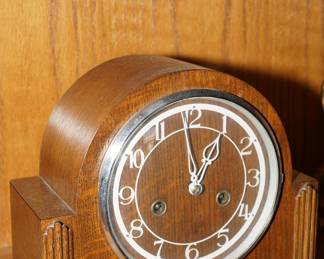 1940's Bentima mantle clock