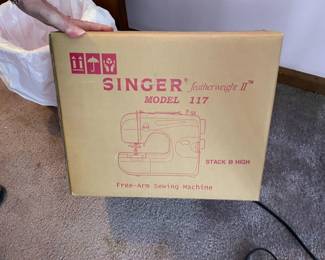 . . . Singer Featherweight II