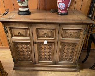 Mid-century modern bar