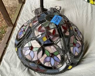 Stained glass light fixtures