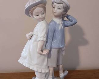 Lladro Children Puppy Love