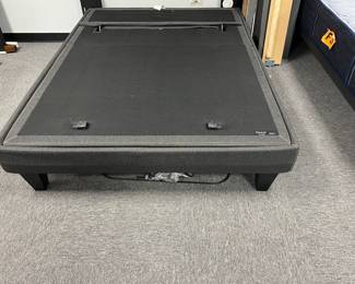 Queen Beautyrest Black Adjustable Mattress Base