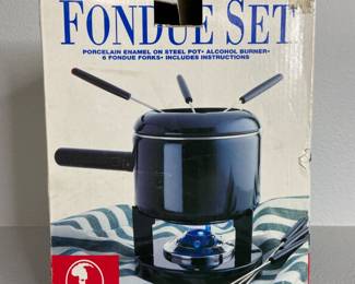 Roshco Fondue Set