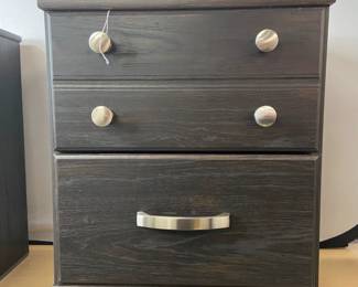 Ashley Furniture Reylow Nightstand