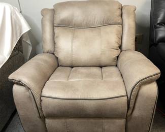 Coaster Glider Recliner