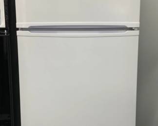 NEW Floor Model Crosley Top-Freezer Refrigerator