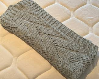 Artelier (Nicole Miller) blanket.