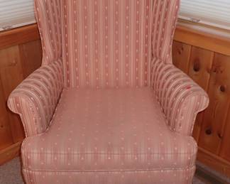 SIDE CHAIR