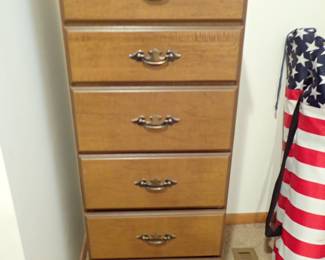 TALL DRESSER