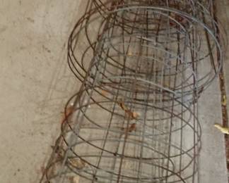 TOMATO CAGES