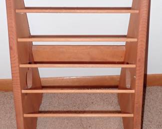 MAGAZINE HOLDER