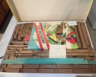 VINTAGE LINCOLN LOGS