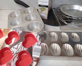 BAKEWARE