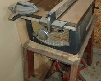 TABLE SAW