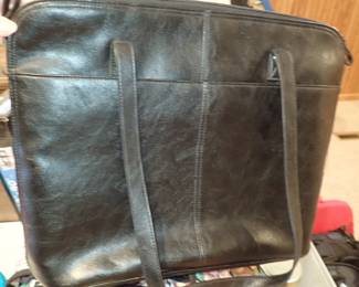 LEATHER BAG