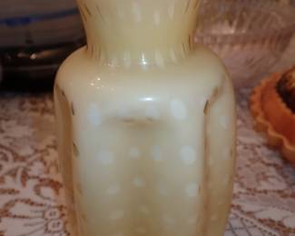 VINTAGE FENTON VASE