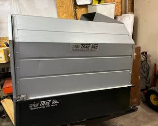 Leaf vacuum excellent condition