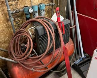 DeVilbis 4000 series air compressor