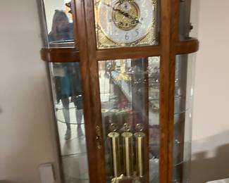 Beautiful grandfather clock- works beautifully