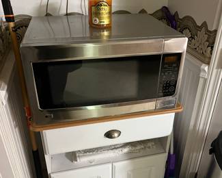 Stainless steel microwave