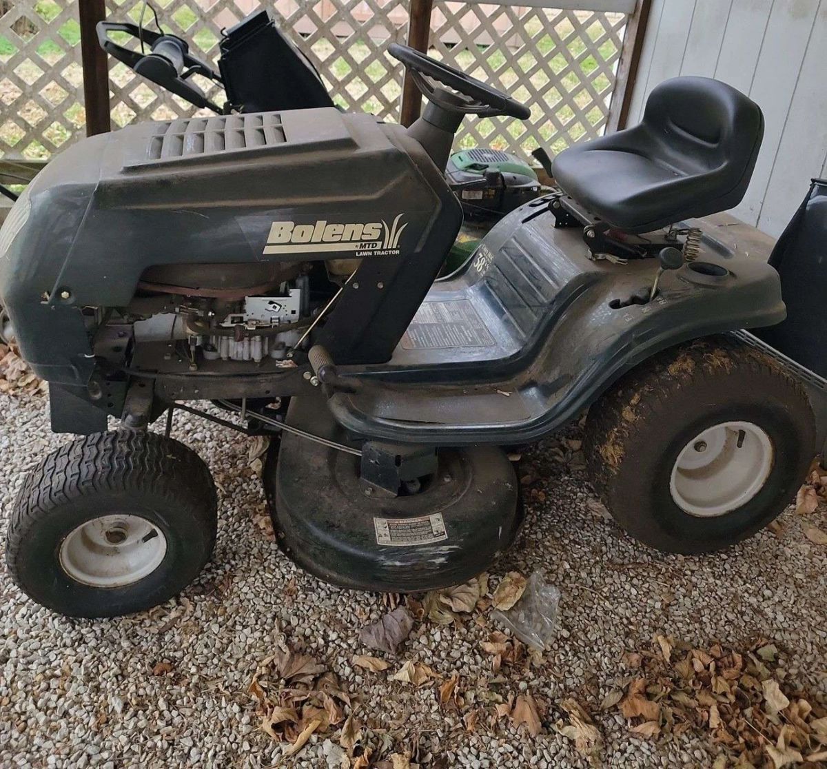 Estate Auction Ozark MO starts on 1/9/2024