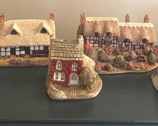 Lilliput Lane English Collectibles
