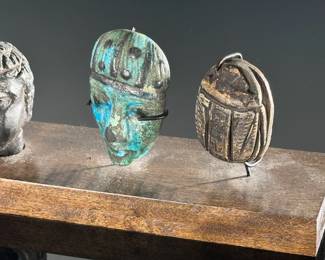 4 piece Egyptian Head and Scarb display	4x10.75x2.5in	124123
