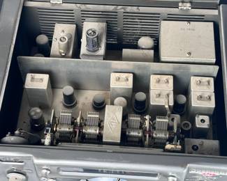 National NC HRO Sixty  Receiver Ham Radio HRO-60T High Frequency Receiver w 2 coils	20x20x11	115014