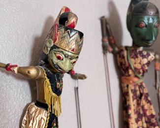 3pc Antique Indonesian Wayang Golek Hand Crafted Stick Rod Puppet Javanese	Longest: 28in	113045