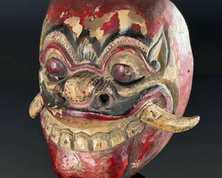 Hand Carved Wood Nepali Lakhey/Lakhe Demon Mask	8.75x8.25x4.5	124095
