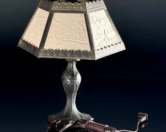 Antique 6 Panel Lithophane Table Lamp	14 x 10.5x10.5in	124071