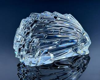 Baccarat Crystal Figurine Porcupine Paperweight	3x5.1x2.25in	112030
