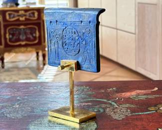Ceramic Egyptian Scarab Beetle Plaque on Stand	6.5x4in	113007
