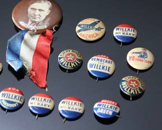 Lot of 26 1940 Wendell Willkie Presidential Election Political Pin Back Button Lot Pins Buttons	Largest: 1.75in Diameter	119024
