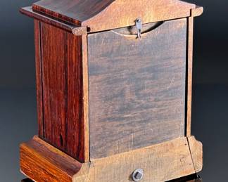 Antique Seth Thomas Adamantine Mantle Clock	11x8.35x5.55in	124068