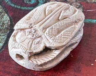 Carved Alabaster Egyptian Scarab White	.75x1.75x2.5in	113036
