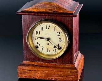 Antique Seth Thomas Adamantine Mantle Clock	11x8.35x5.55in	124068