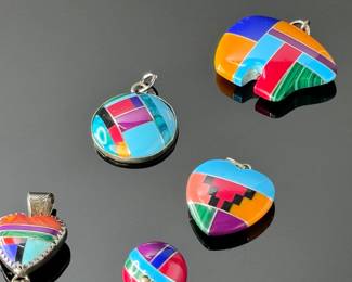 5pc Zuni Pendant Lot Native American Jewelry	Bear: 22x30mm	112016
