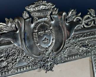 Lot of 2 French Royal Crest Fleur de Lis Order ST LOUIS Picture Frames	Total: 20.75x14.5x1in Inset: 11.75x8.75in	124104
