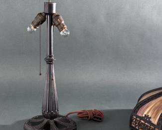 Antique Empire Bronzed Cast Metal & Carmel Slag Table Lamp	22.25x18x18in	124076