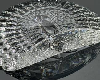 Baccarat Crystal Figurine Peacock Paperweight	3.8x5.05x1.15in	112029
