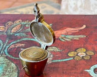 Antique Brass Traveling Pharmacy Nesting Scale Weights	2in H	113029
