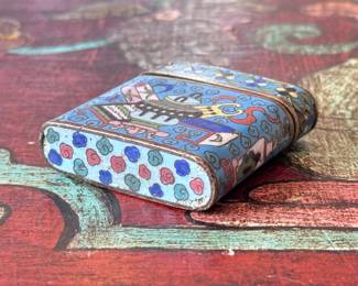 Antique Chinese Cloisonne Opium Box	2x2x0.5in	113010
