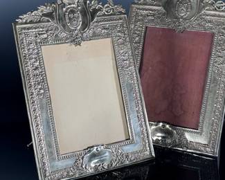 Lot of 2 French Royal Crest Fleur de Lis Order ST LOUIS Picture Frames	Total: 20.75x14.5x1in Inset: 11.75x8.75in	124104