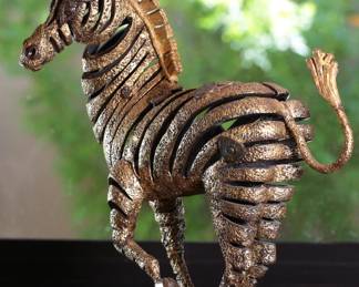 Rare Artist Proof Jiang Tie-Feng Golden Zebra Bronze Sculpture Statue Fingerhut Tie Feng Jiang TieFeng	20.5 x 6 x 16in	513206
