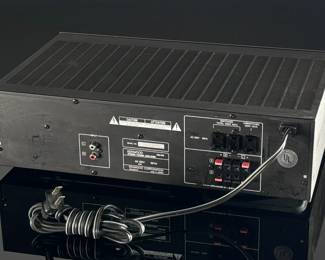 Vtg Kenwood Stereo Power Amplifier KM-106	16x10x4.5	115033