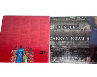 2pc Beatles Records Abbey Road and Sgt. Peppers Lonely Hearts Club Band Lp Capitol	12.25x12.25	119005
2pc Beatles Records Abbey Road and Sgt. Peppers Lonely Hearts Club Band Lp Capitol	12.25x12.25	119005
