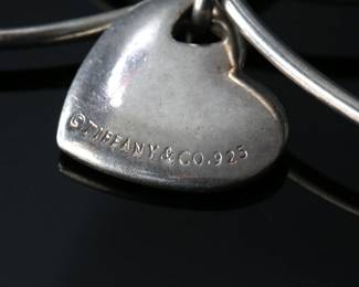 Tiffany & Co. Sterling Silver Triple Bangle Heart Charm Bracelet SZ: 8 .925	Size: 8	112018
